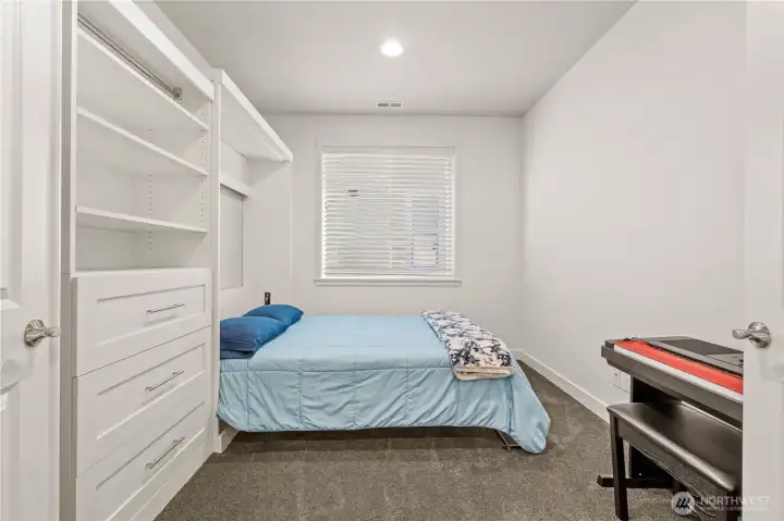 This den is multipurpose with the well thought out Murphy bed!  Put the bed up and use this as a work from home space with the convenience of an extra bed should you need it!