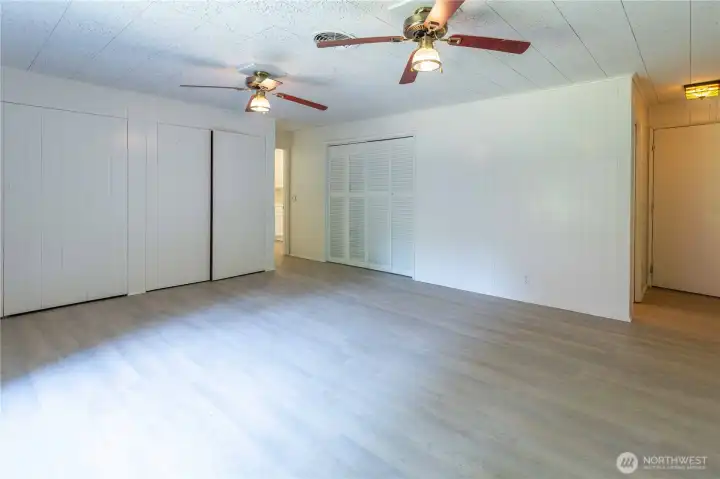 Two ceiling fans keep this space cool