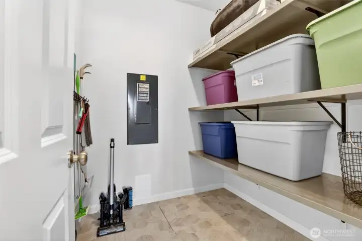 Utility Storage Main
