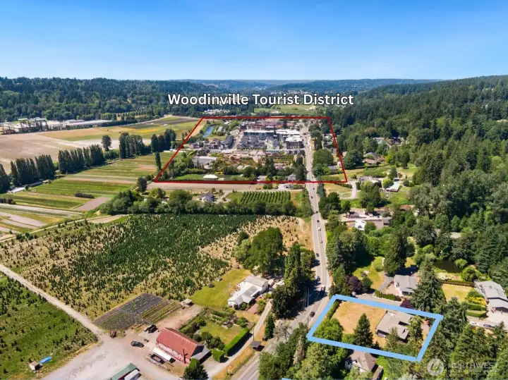 Restaurants and wine tasting await just a few blocks to the North.