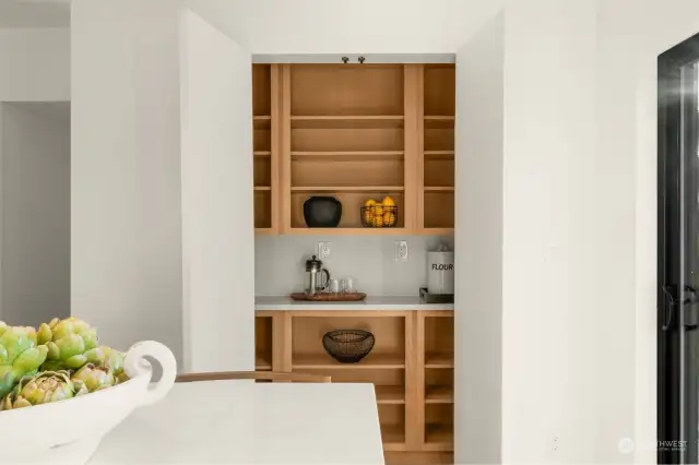 Walk-in pantry