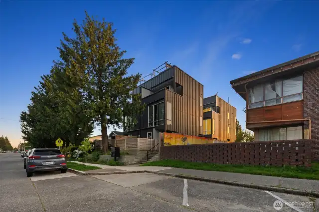 Welcome to 9429 18th Ave SW Unit A
