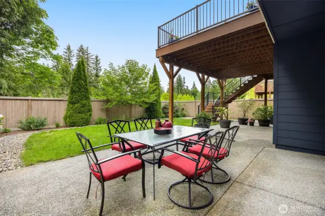 Private lower level patio connected to the upstairs deck