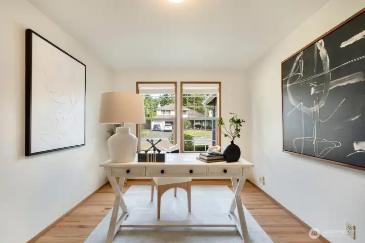 Office/den or main level 4th bedroom with new hardwood floor