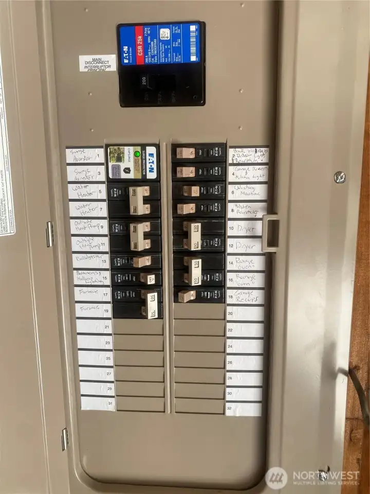 Newer 200 watt-amp controll panel.