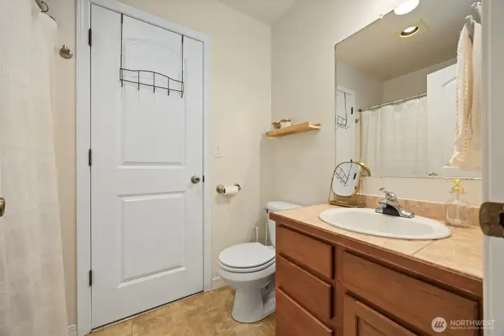 Main Bathroom