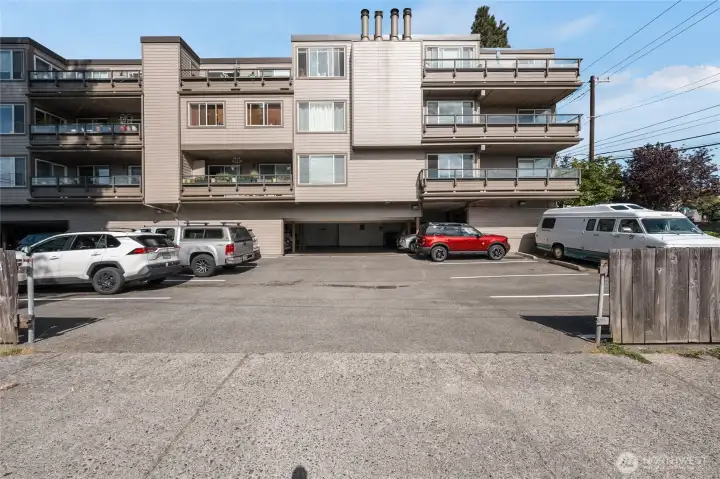 Big parking lot with easy lley access.