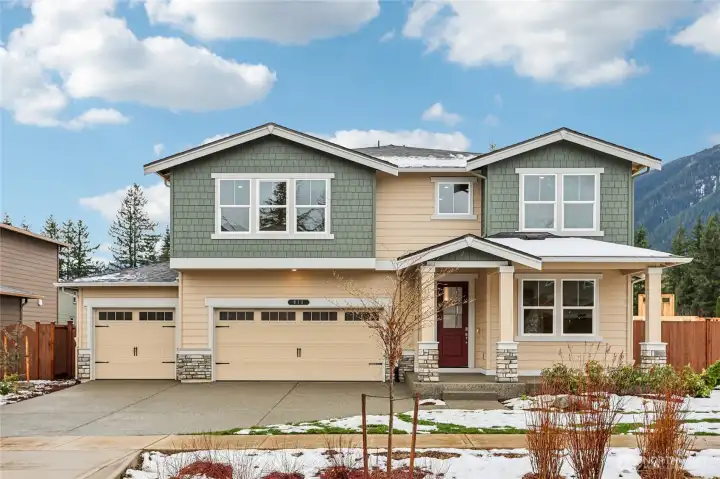 Welcome to the Caslon plan at Harrison Court by D.R Horton.  Photos are for representation purposes only.