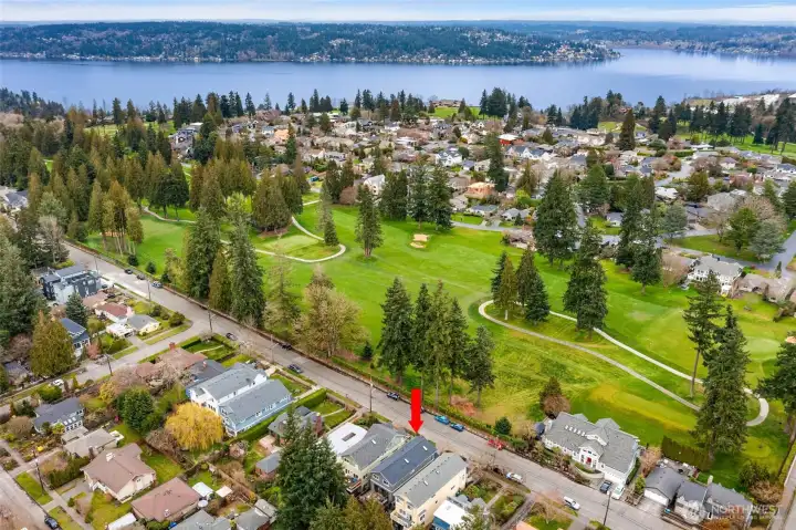 Unbeatable location minutes from top schools, parks, University Village, Children's Hospital, Lake Washington, UW, Magnuson Park, and light-rail bus stops.
