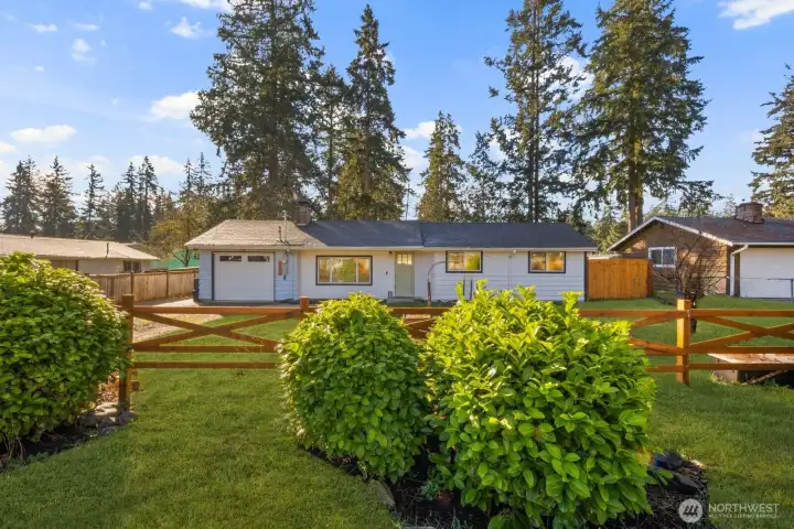 Virtual Front Lawn