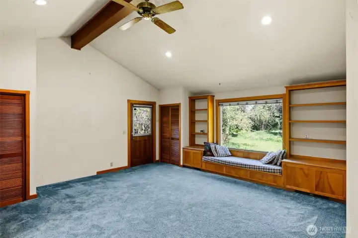 main floor bed room
