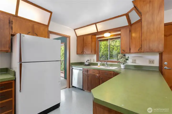 Additional upgrades include newer hot water heater, new front deck and railing Additional upgrades include newer hot water heater, new front deck and railing