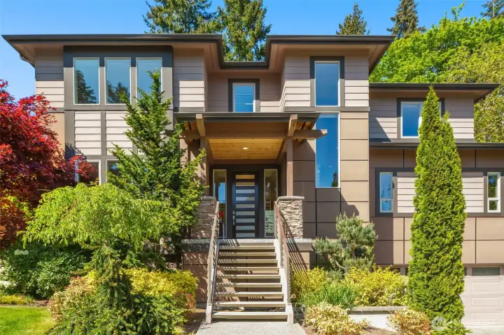 Modern design w/ mature landscaping