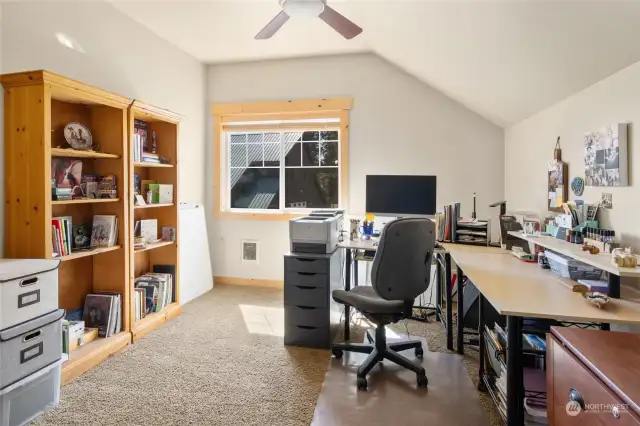 Upstairs home office, could easily be used as a bedroom.