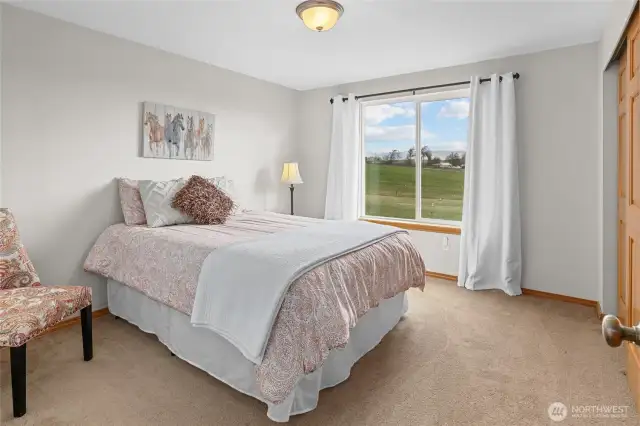Second bedroom.