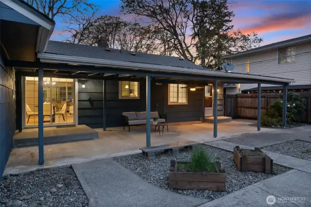 Your own private retreat in a fully-fenced backyard with mature vegetation.