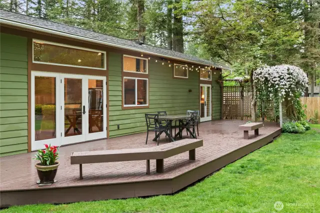 The expansive deck has built in benches and fresh paint