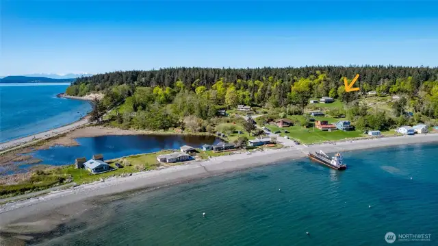 Great location near boat ramp and lovely beach