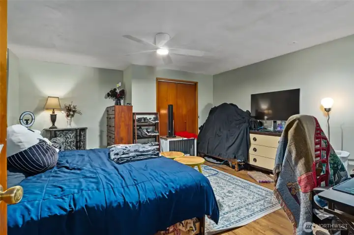 UNIT B - Bedroom 1