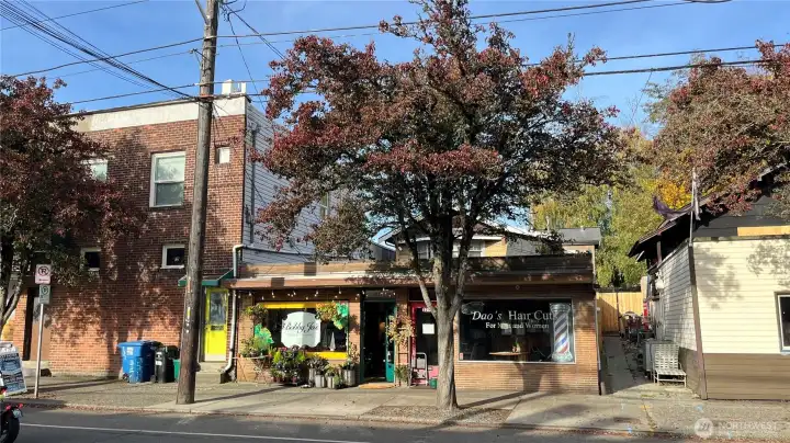 Great Local Ravenna Urban Corridor amenities