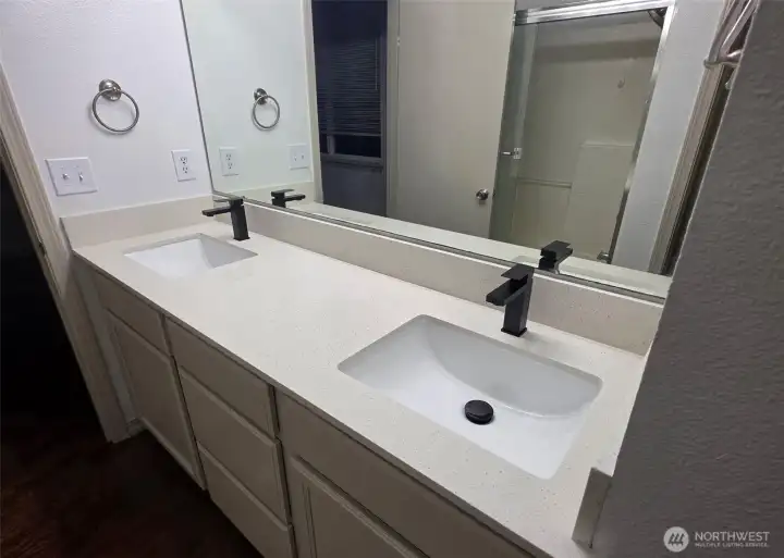 New Countertops w/duel Sinks