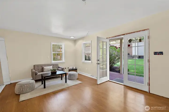 Craft studio?  Guest room?  Endless possibilities!