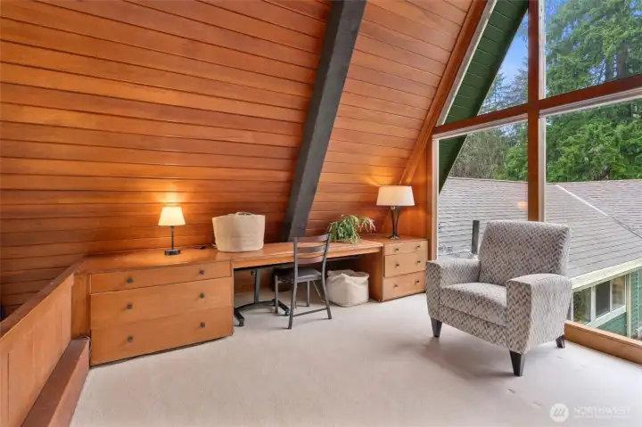 Loft- ultimate flex area. Could be an office, bedroom, etc.