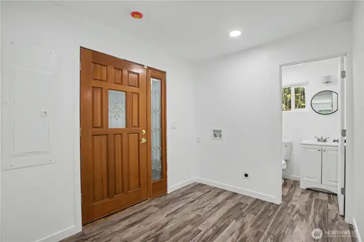 Laundry/mud room