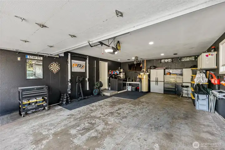 2-car painted garage