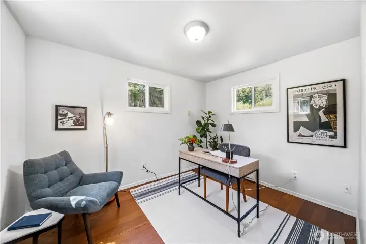 Den/Closet, Office Den/Closet, Office