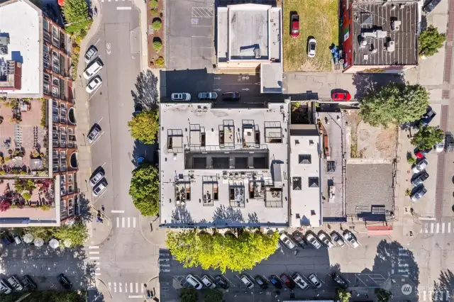 Rooftop Deck - Aerial