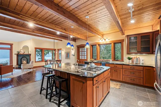 Gourmet kitchen with large island!