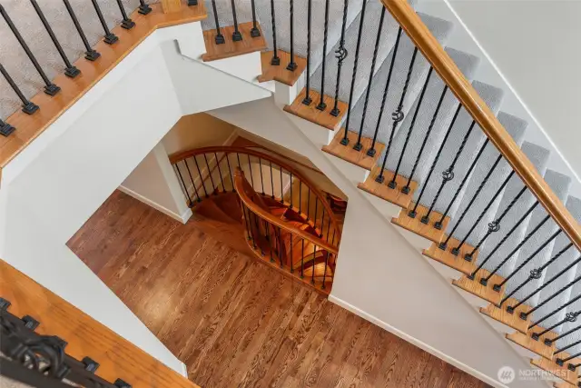 Dramatic staircase