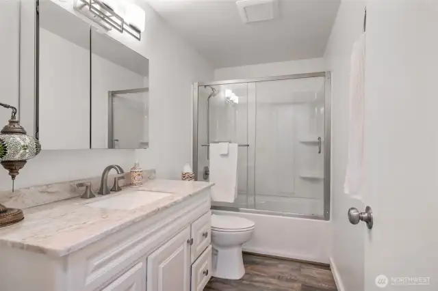 Full bathroom - upper level