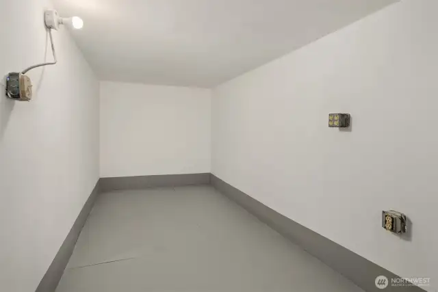 This bonus room is also located in the basement.