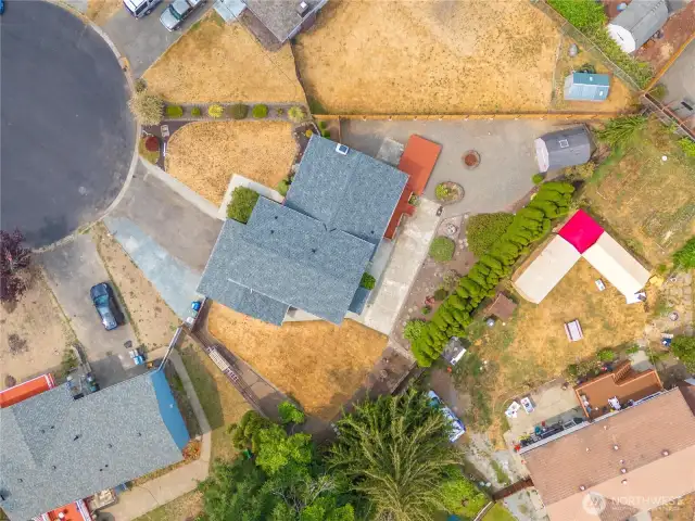 New 30-year composition roof.