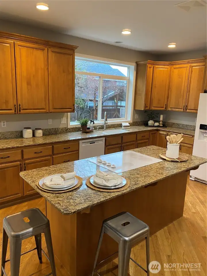 Beautiful Kitchen with Granite countertops.