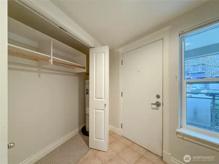 Entrance & Coat Closet