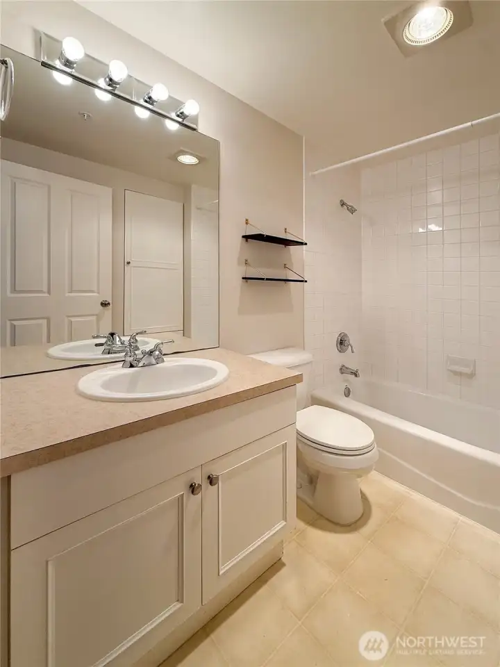 Secondary Bath with Built-in Storage