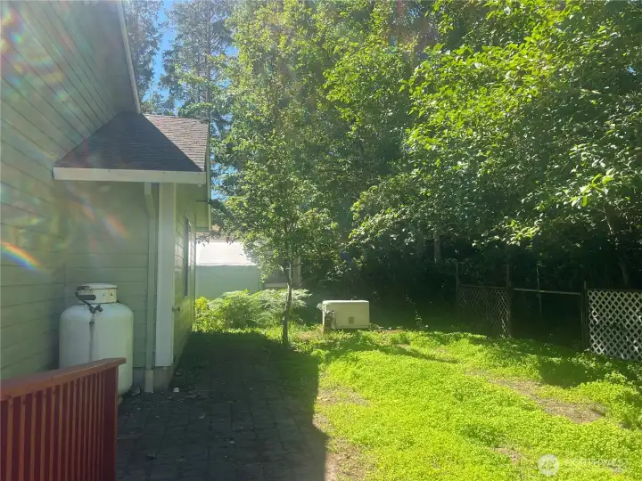 Propane tank is here should you decide to have a gas fireplace or stove.