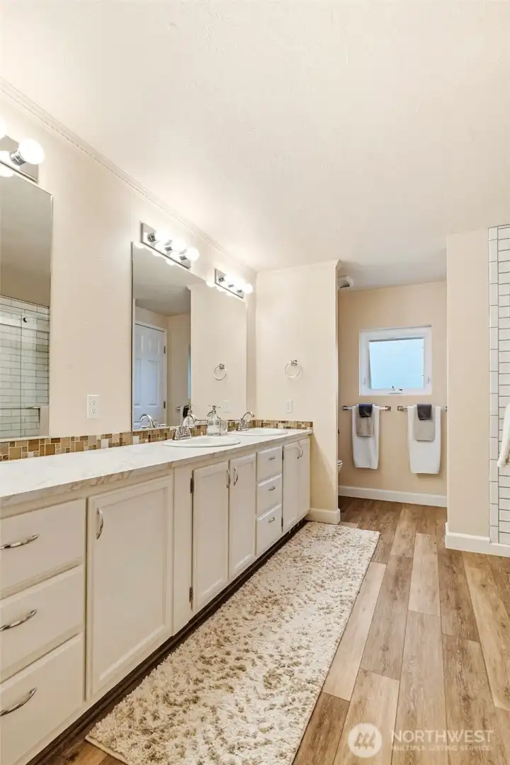 Huge primaty bathroom in ADU