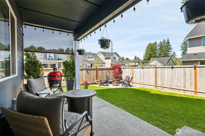 Sweet summer time is ready for you here in this back yard!