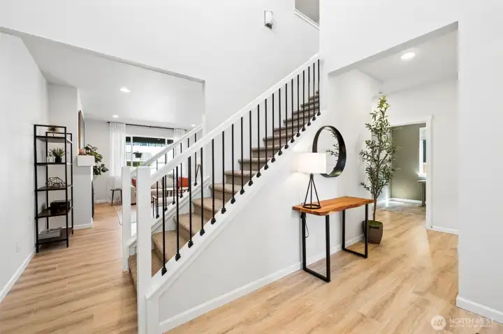 Don't you love this upgraded open rail?