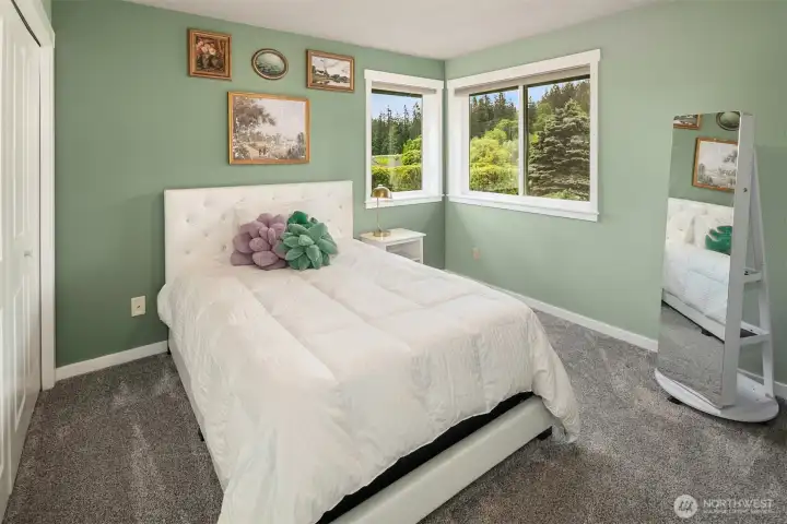 Upstairs bedroom #2