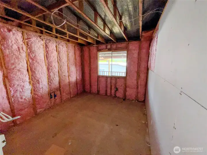 First bedroom off hallway (9x10)