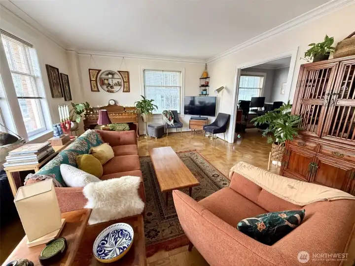 Large spacious rooms for all of your treasures (previous tenants)