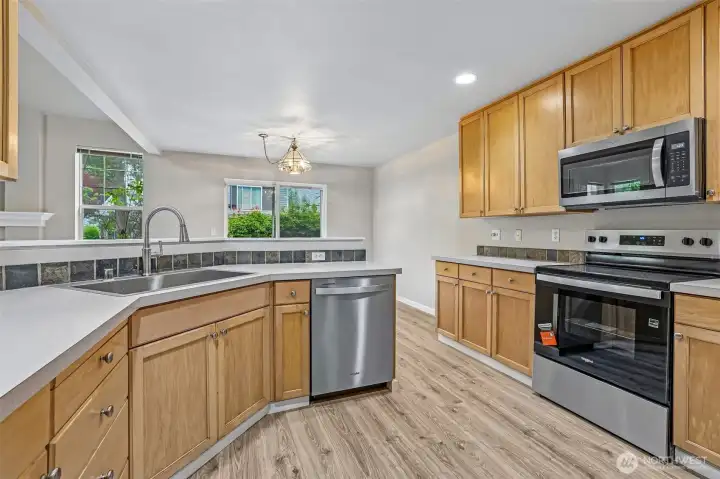 Large kitchen sink.