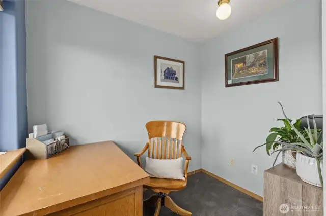 Bonus room off of primary bedroom