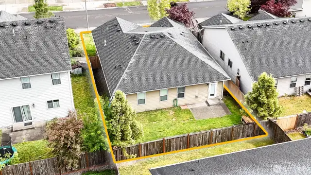 Boundary lines are approximate. Buyer to verify to their own satisfaction.
