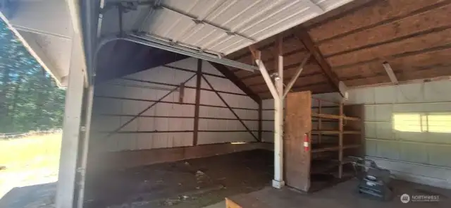 Shop building